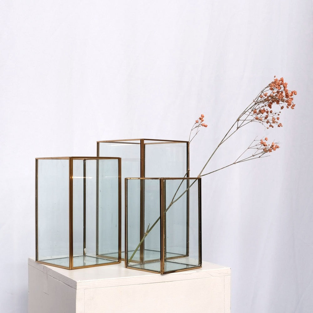 Gold-edged lanterns 3 pcs