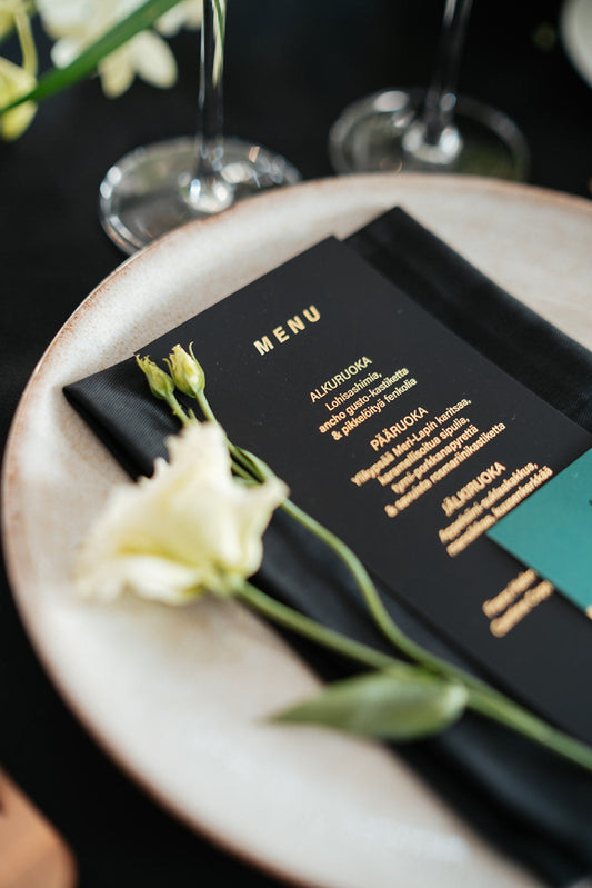 Mustat lautasliinat 10 kpl