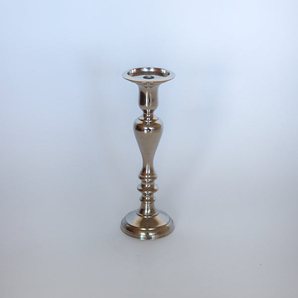 Hopeanvärinen kynttilänjalka, matala